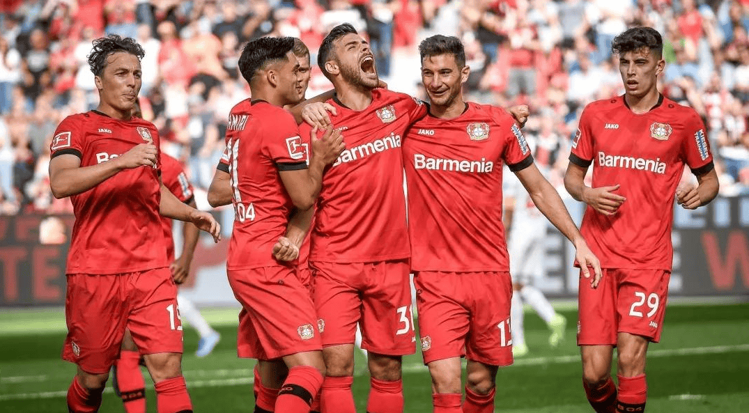 在线体育清晨法兰克福遗憾出局——德甲节点到来；质疑声仍在；医务组通报恢复的简单介绍